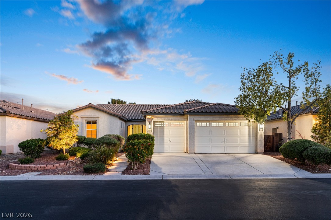 Photo 3 of 5911 Hansford Ranch Avenue