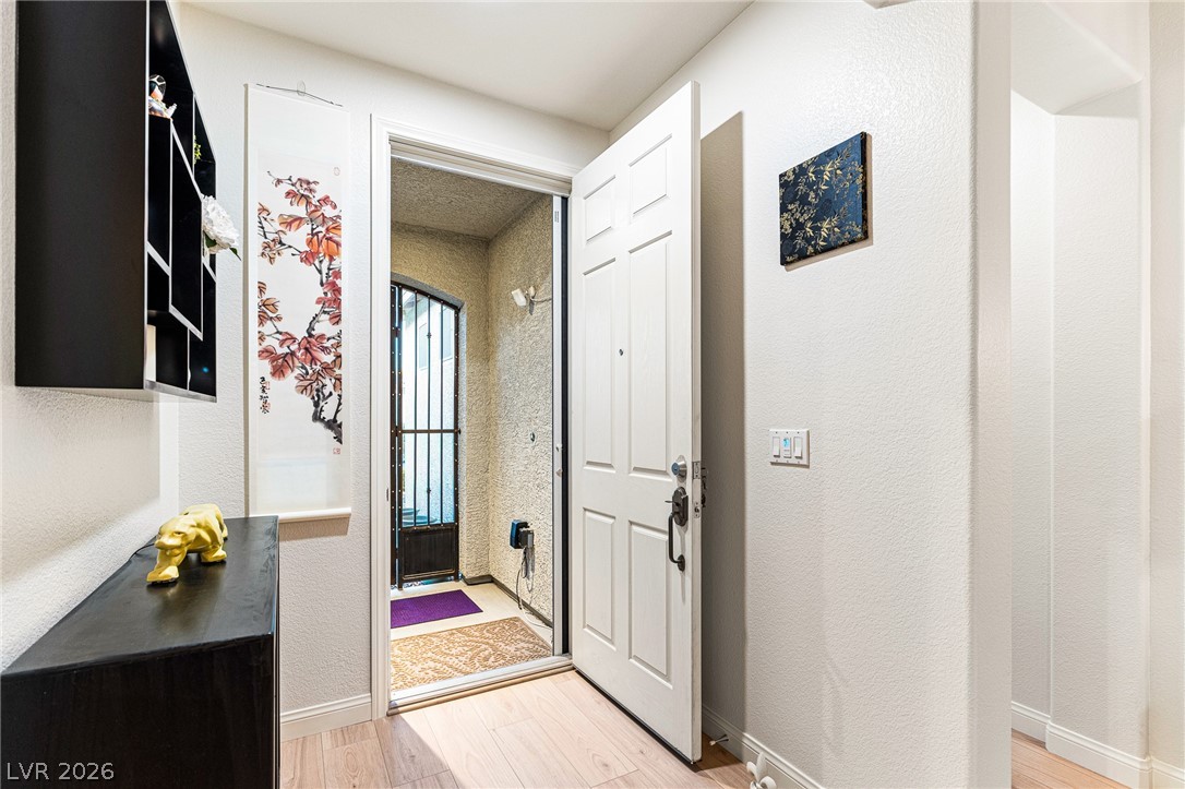 Photo 5 of 5911 Hansford Ranch Avenue