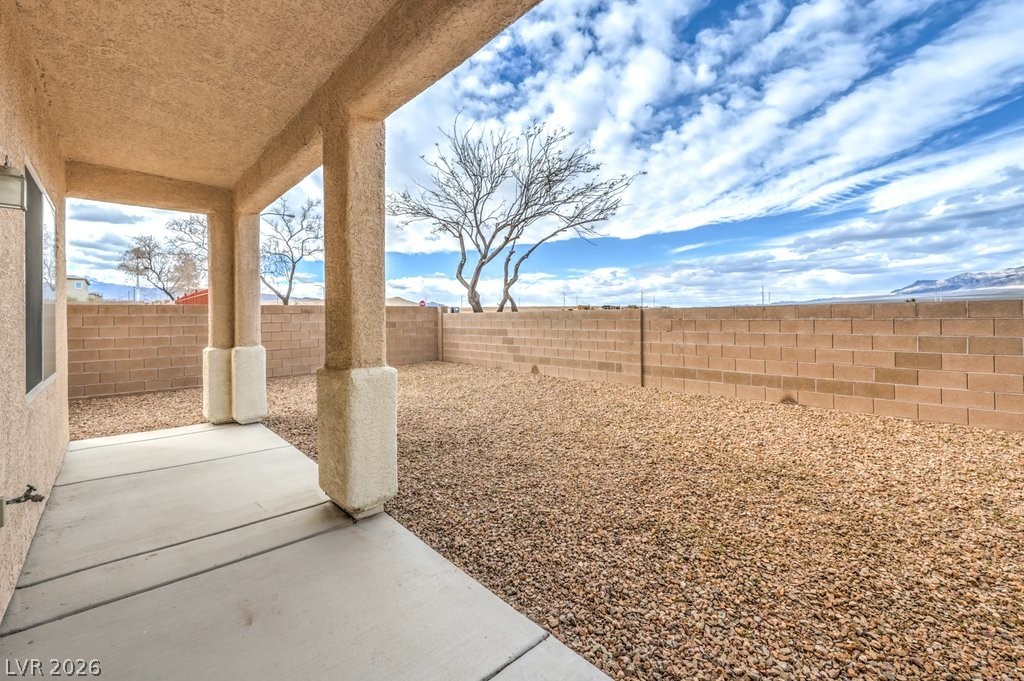 Photo 34 of 37, 9144 Black Elk Avenue