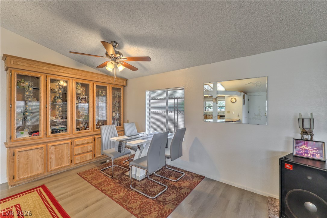 Photo 6 of 46, 3071 La Barca Lane