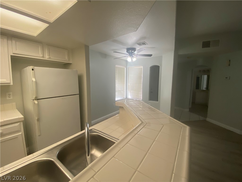 Photo 7 of 19, 6811 San Ricardo Avenue #101