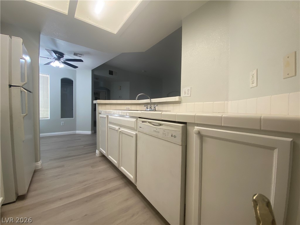 Photo 8 of 19, 6811 San Ricardo Avenue #101
