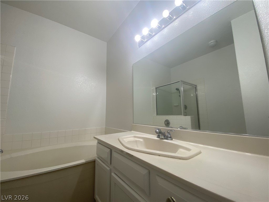 Photo 12 of 19, 6811 San Ricardo Avenue #101
