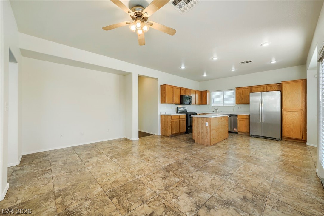 Photo 8 of 28, 4208 Masseria Court