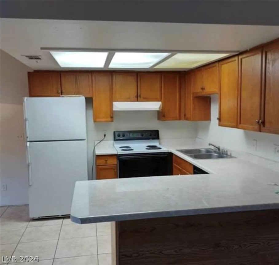 Photo 4 of 4300 N Lamont Street #232