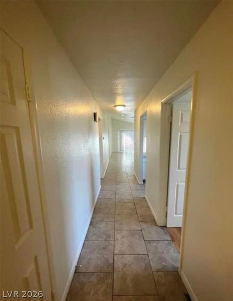 Photo 16 of 32, 3948 APPLECREST Street