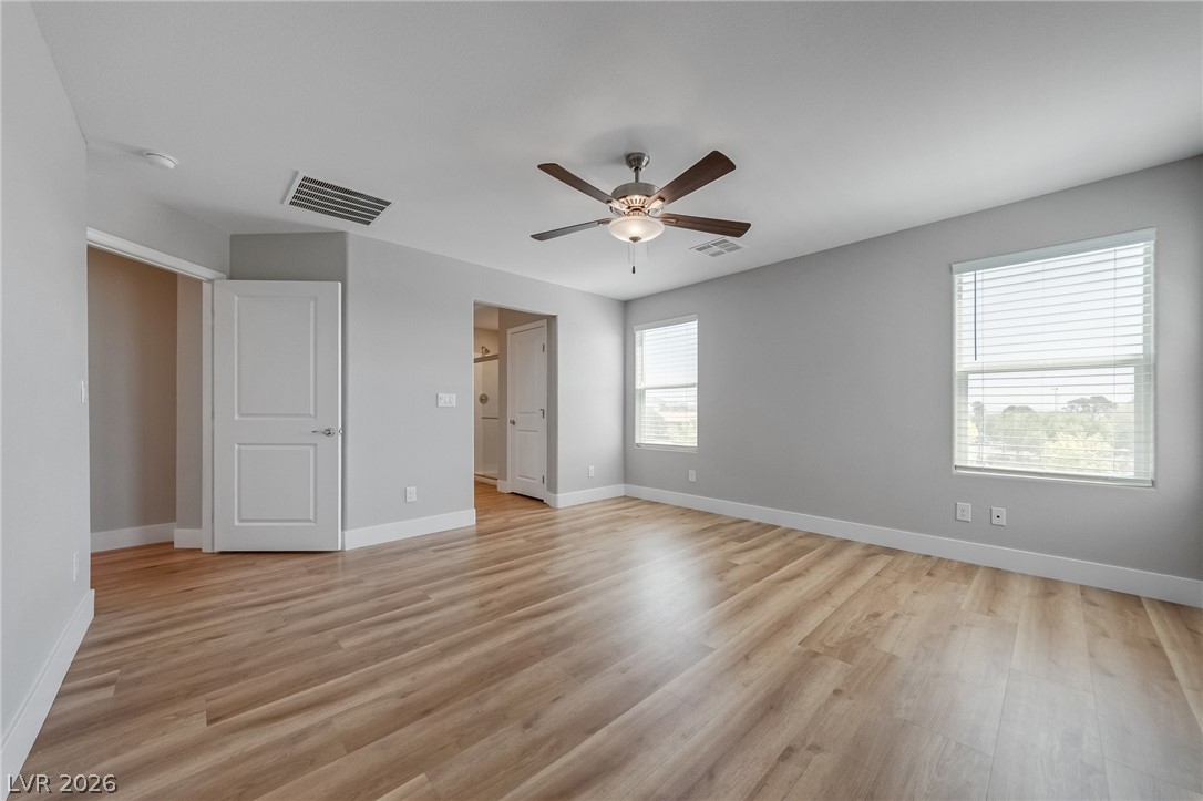 Photo 10 of 49, 4528 Pointleaf Street