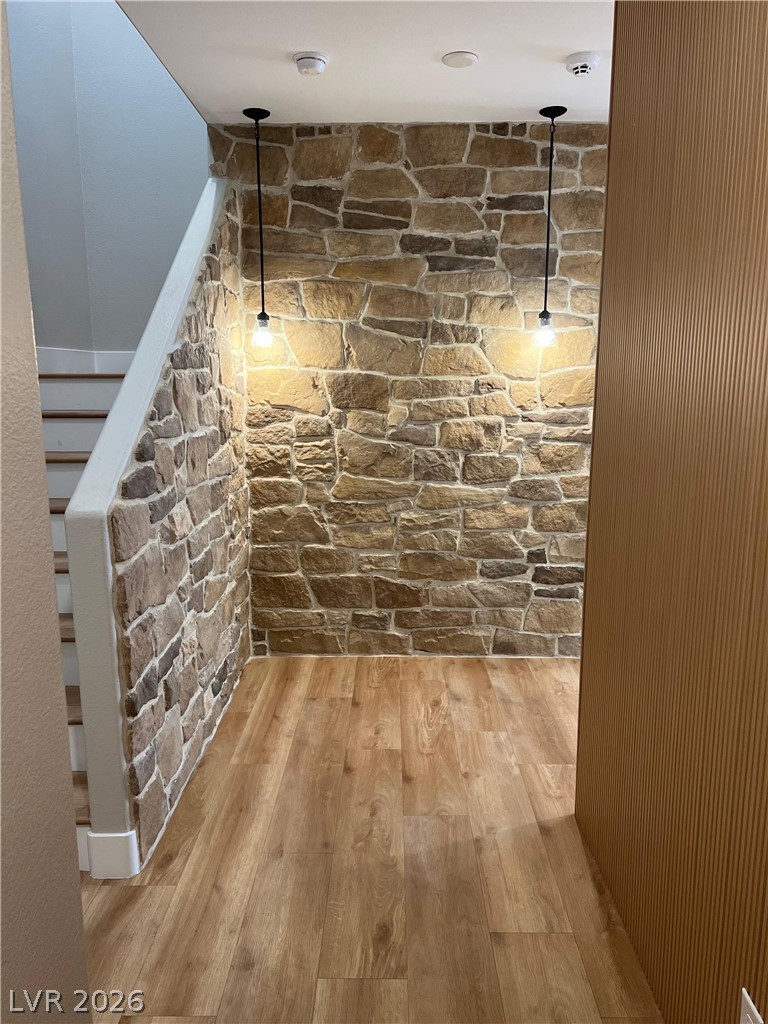 Photo 2 of 4528 Pointleaf Street