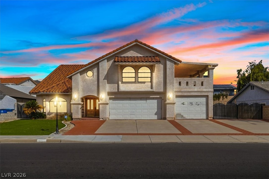 2256 River City Drive, Laughlin