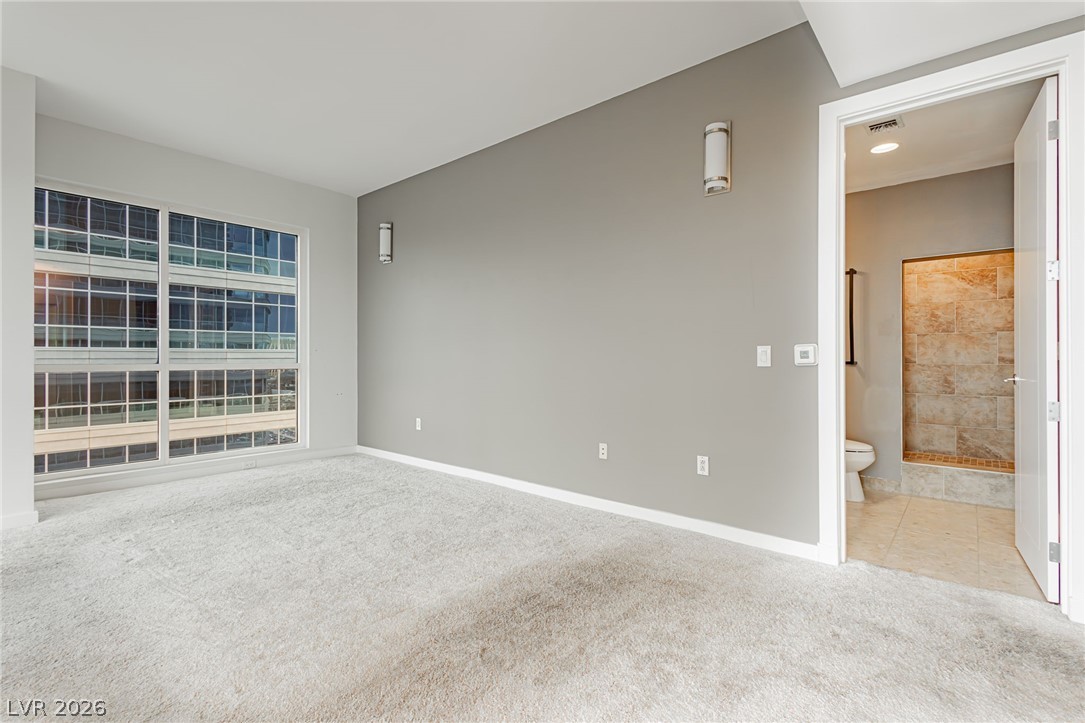 Photo 13 of 45, 4575 Dean Martin Drive #2312