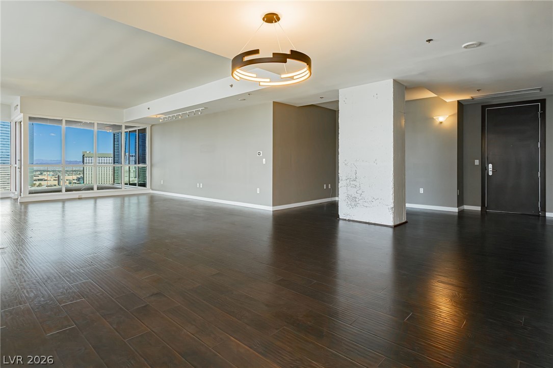 Photo 8 of 45, 4575 Dean Martin Drive #2312