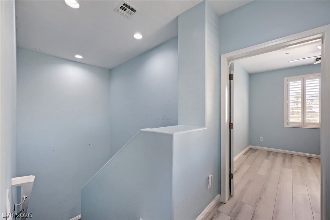 Photo 8 of 53, 6868 Sky Pointe Drive #2064