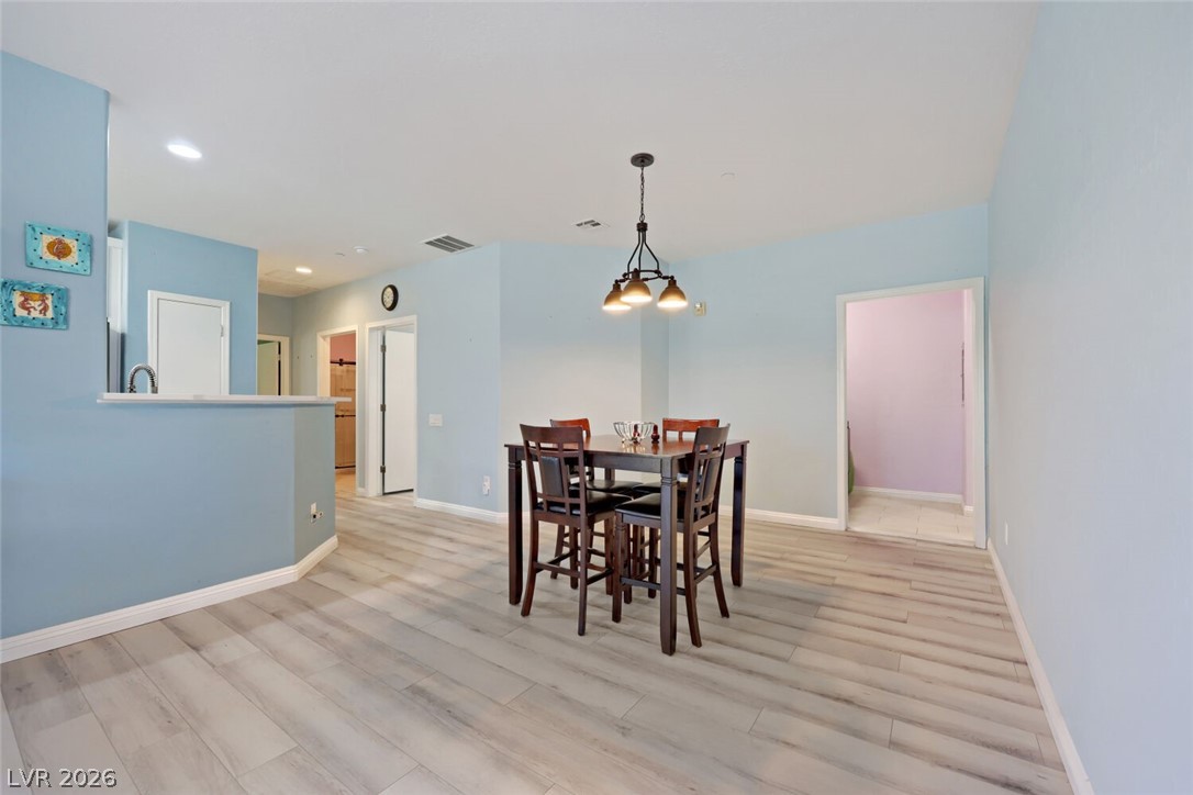 Photo 21 of 53, 6868 Sky Pointe Drive #2064