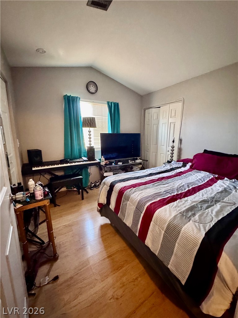 Photo 17 of 17, 1600 N Torrey Pines Drive #101