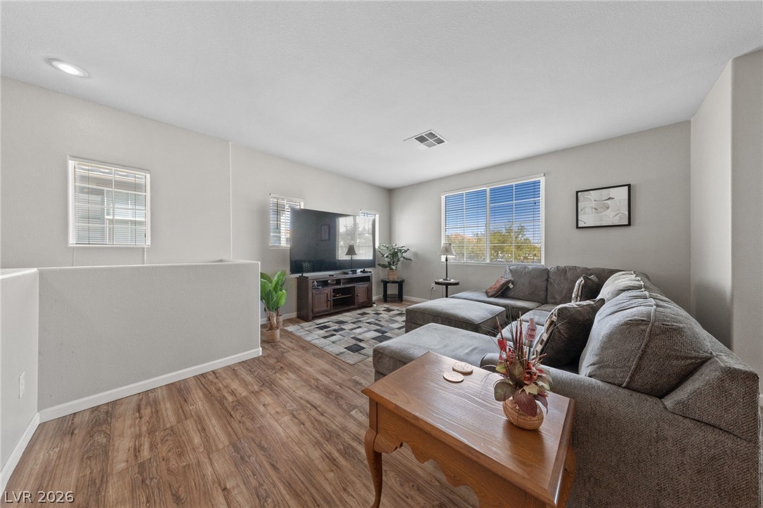 Photo 4 of 9121 Ripple Ridge Avenue #101