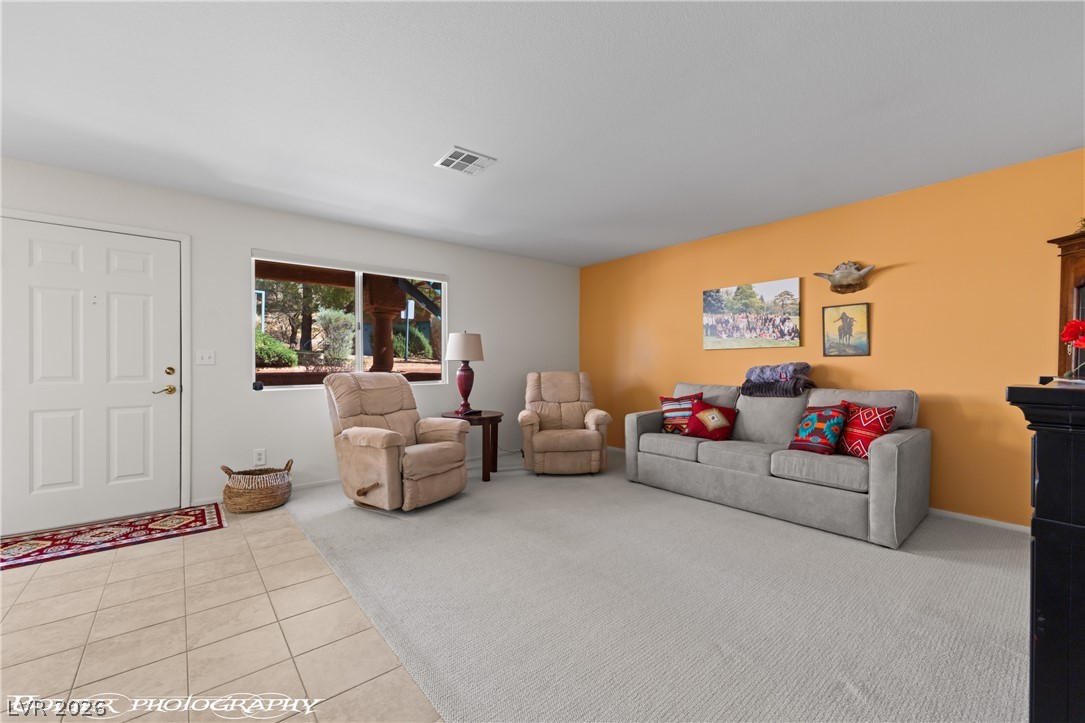 Photo 3 of 957 Mesquite Springs Drive #102