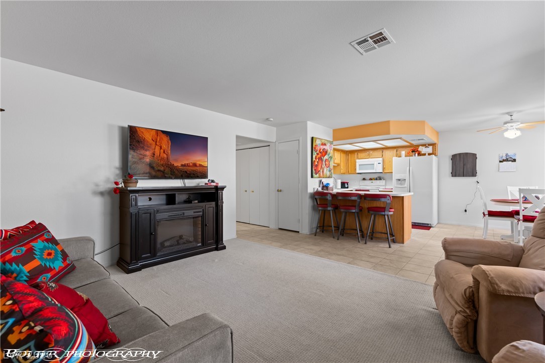 Photo 5 of 957 Mesquite Springs Drive #102