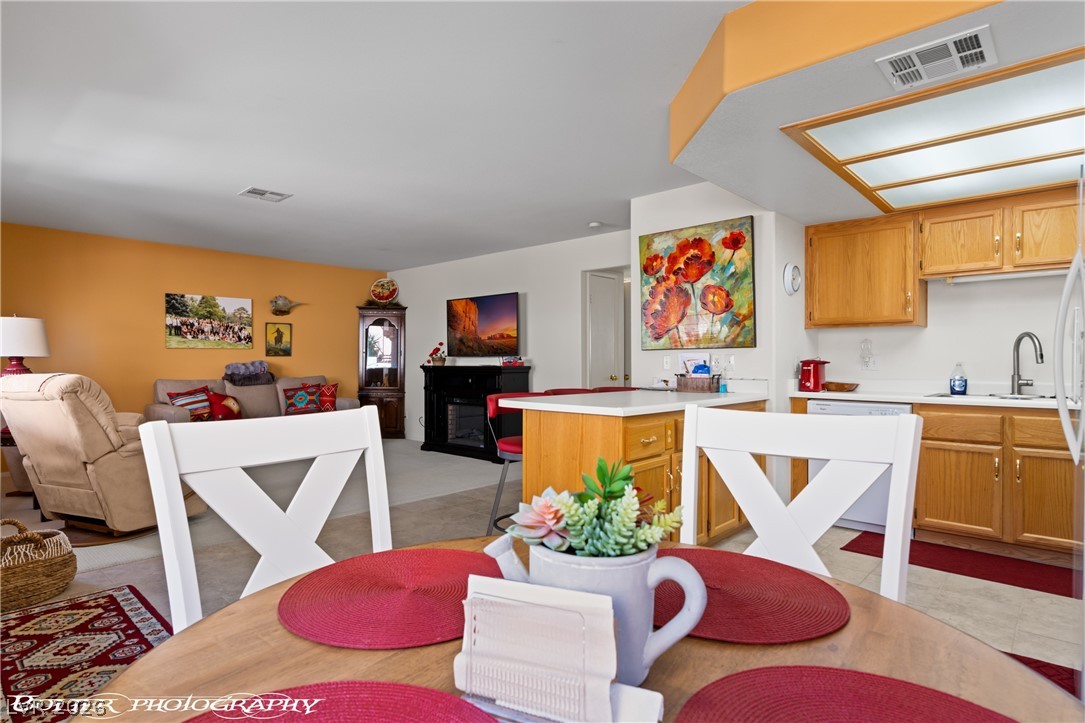Photo 10 of 50, 957 Mesquite Springs Drive #102