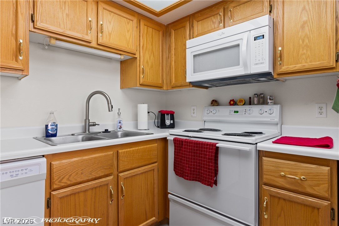 Photo 15 of 50, 957 Mesquite Springs Drive #102