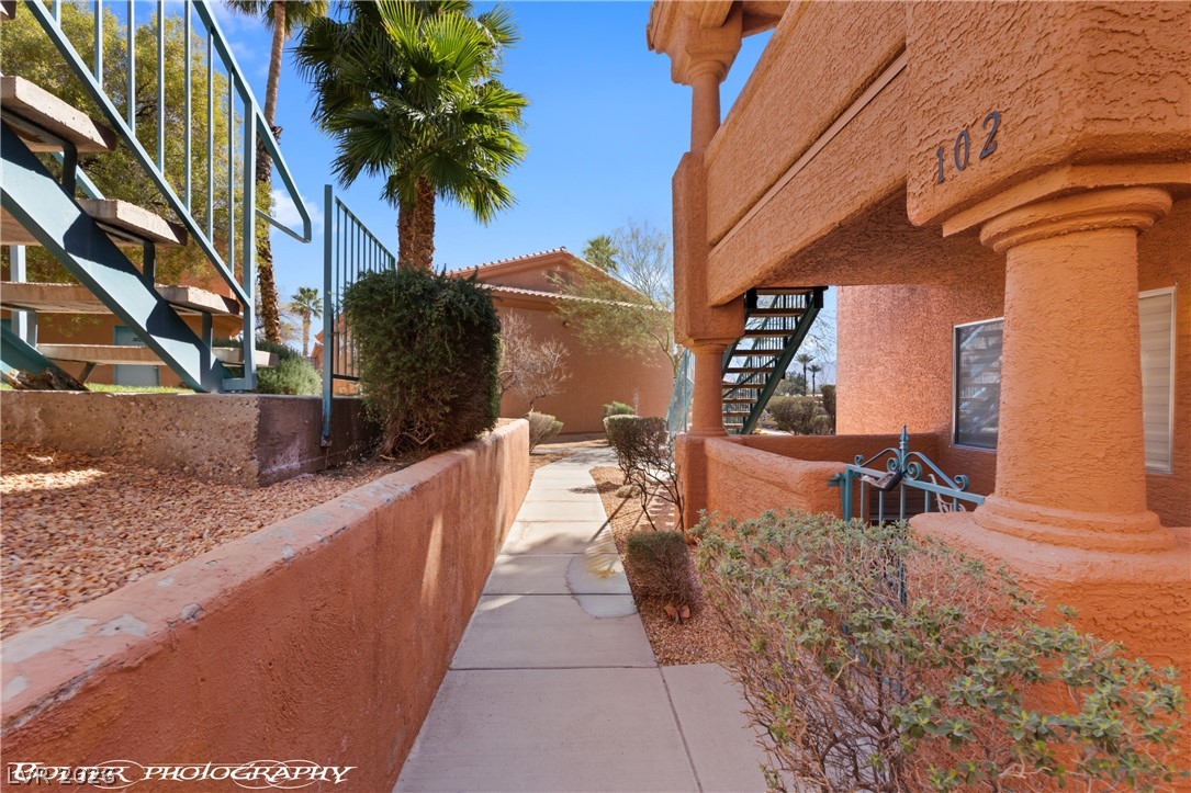 Photo 33 of 50, 957 Mesquite Springs Drive #102
