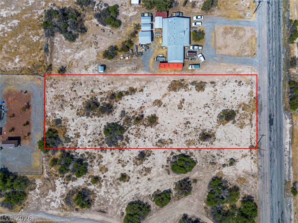Photo 3 of 3431 W Mesquite Avenue