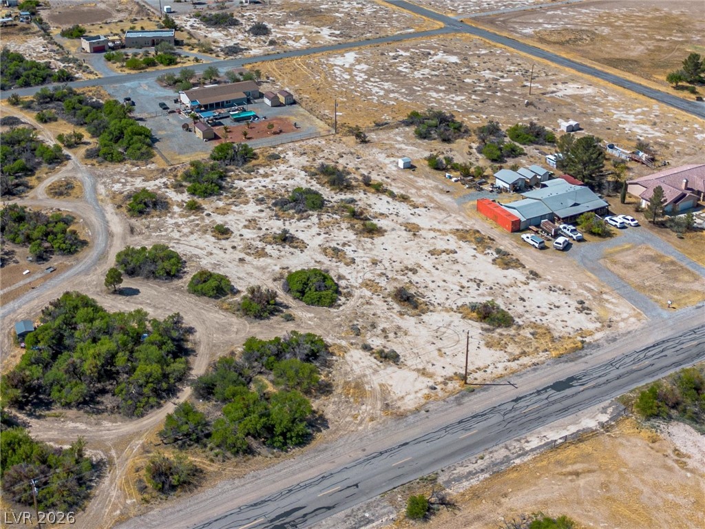 Photo 4 of 3431 W Mesquite Avenue