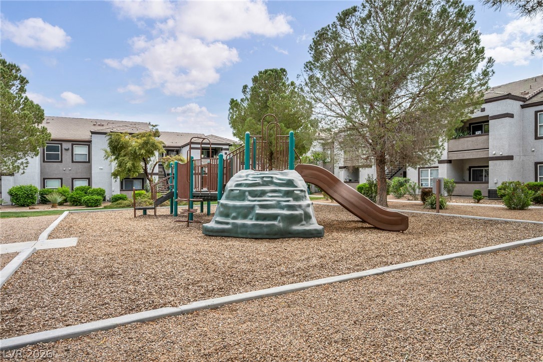 Photo 31 of 42, 7255 W Sunset Road #2162