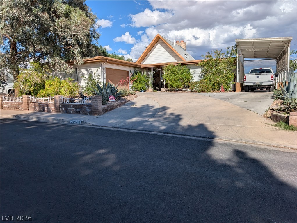 Photo 3 of 2496 Abarth Street