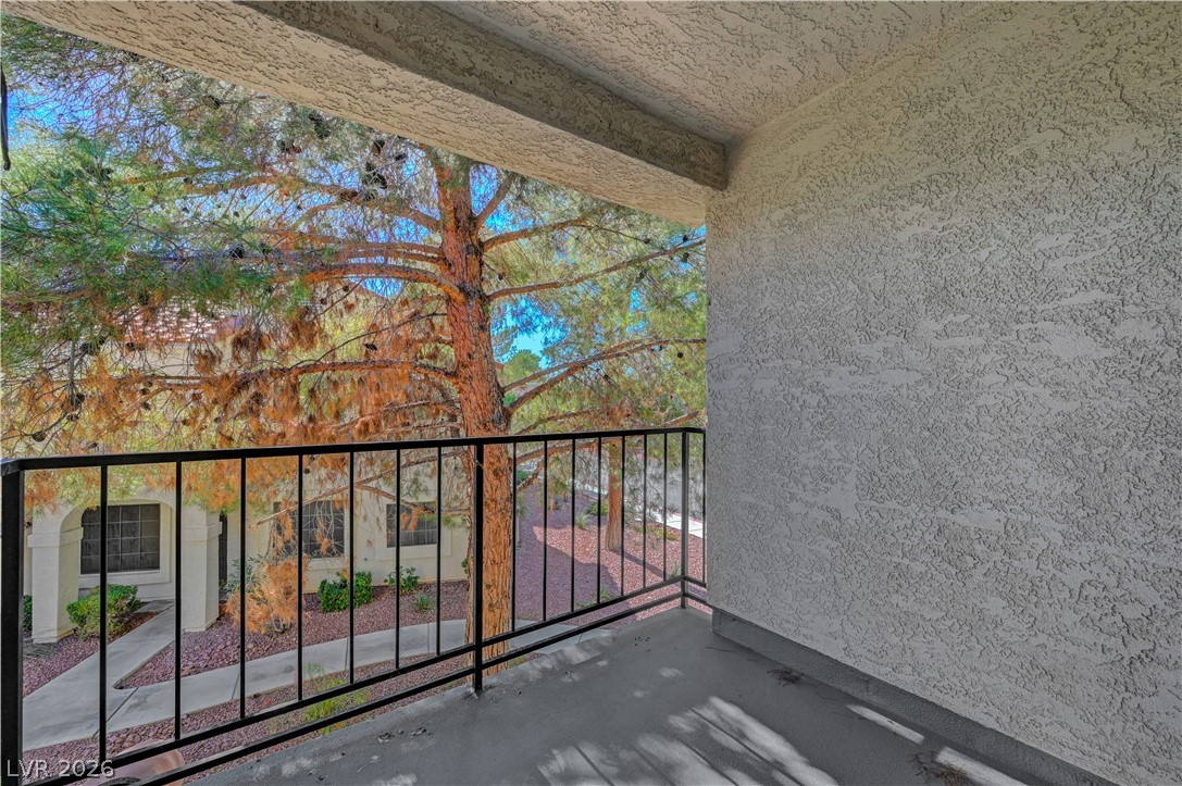 Photo 31 of 32, 4730 Nara Vista Way #202