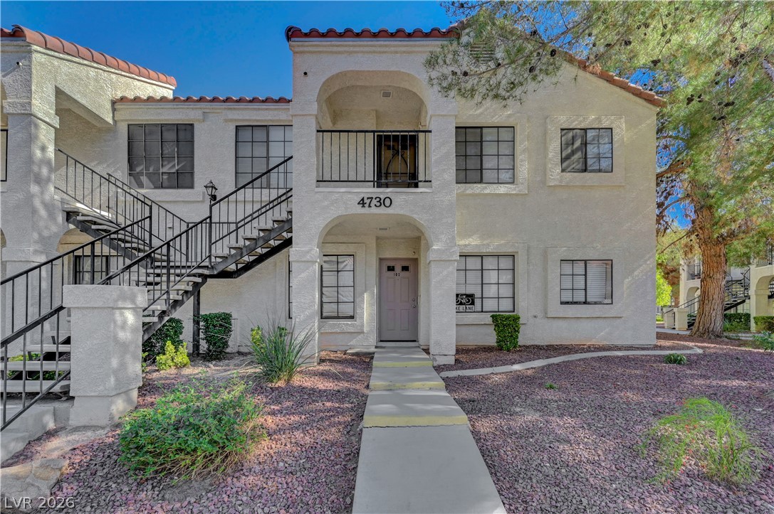 Photo 2 of 4730 Nara Vista Way #202