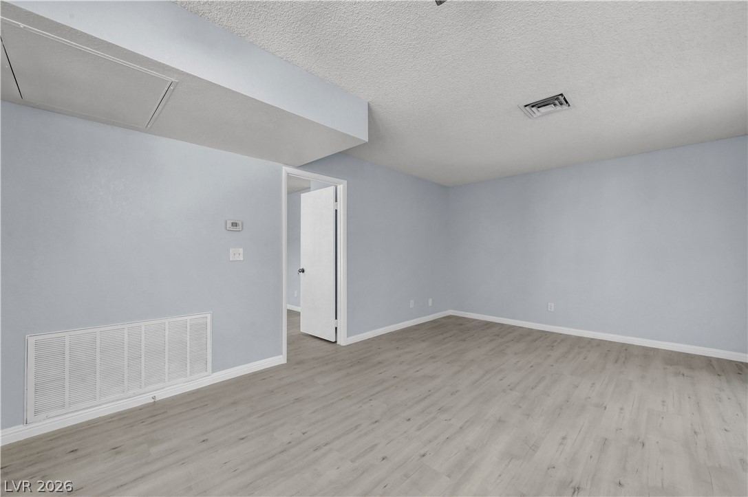 Photo 4 of 4730 Nara Vista Way #202