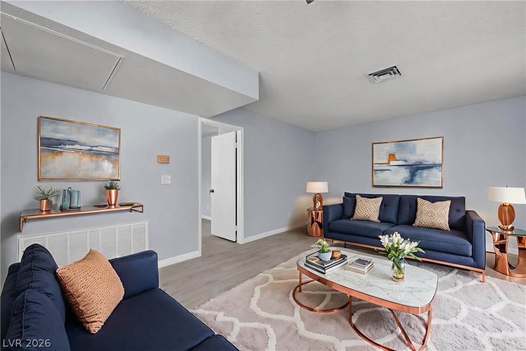 Photo 5 of 4730 Nara Vista Way #202