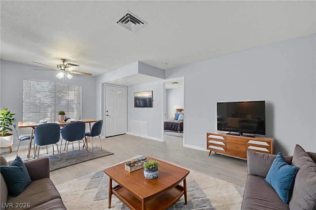 Photo 8 of 32, 4730 Nara Vista Way #202