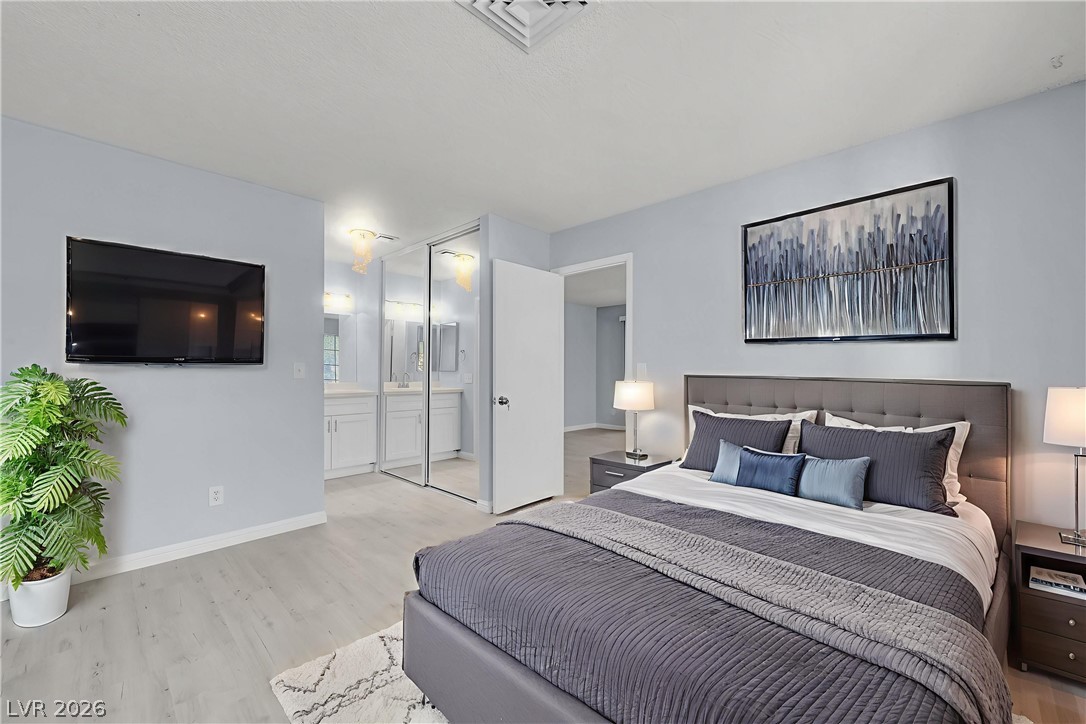 Photo 16 of 32, 4730 Nara Vista Way #202