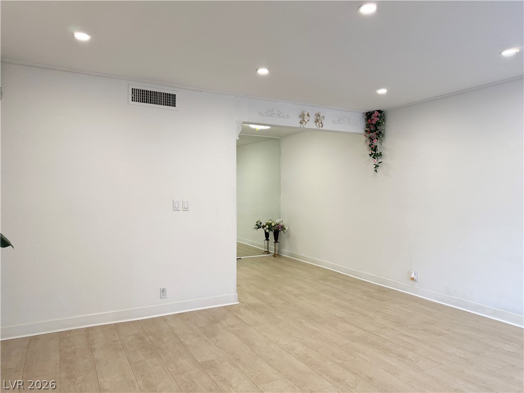 Photo 3 of 575 S Royal Crest Circle #7