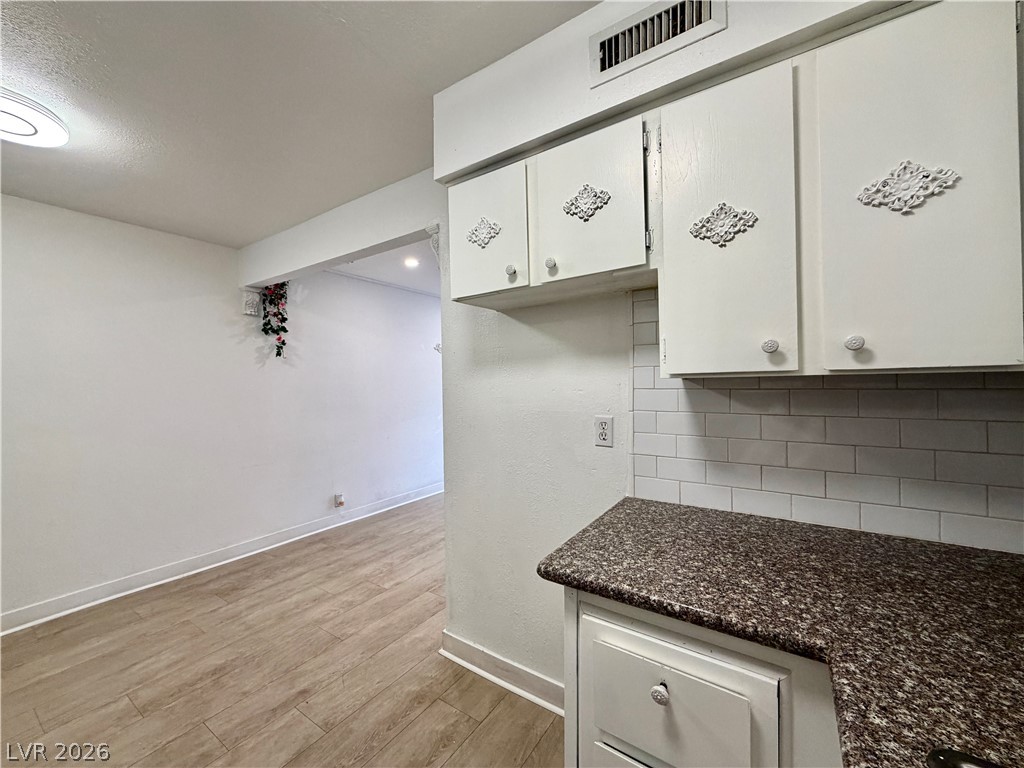 Photo 12 of 38, 575 S Royal Crest Circle #7