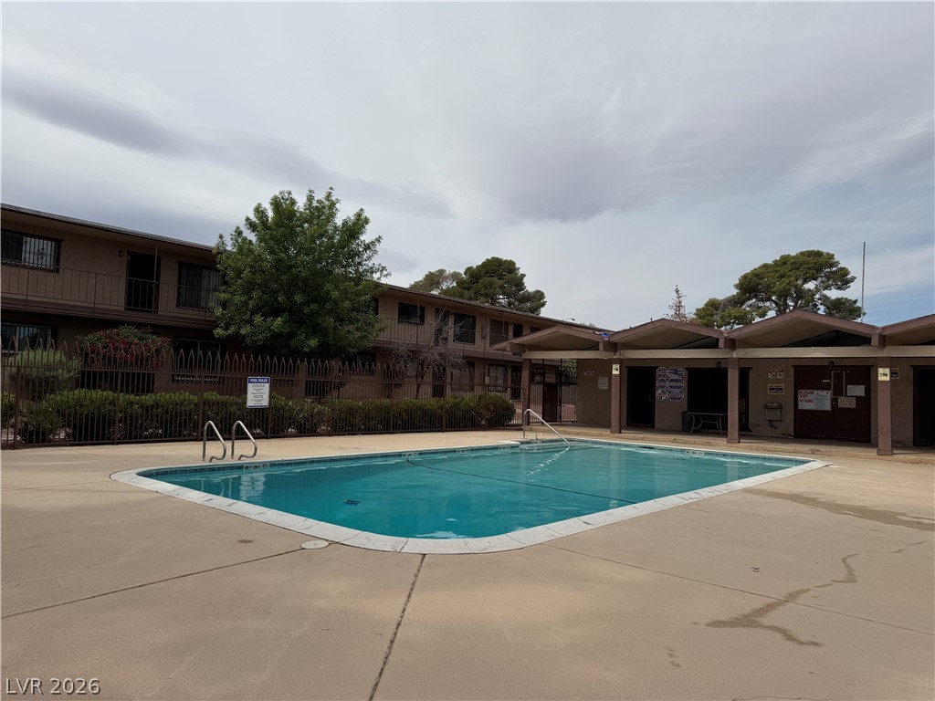 Photo 22 of 38, 575 S Royal Crest Circle #7