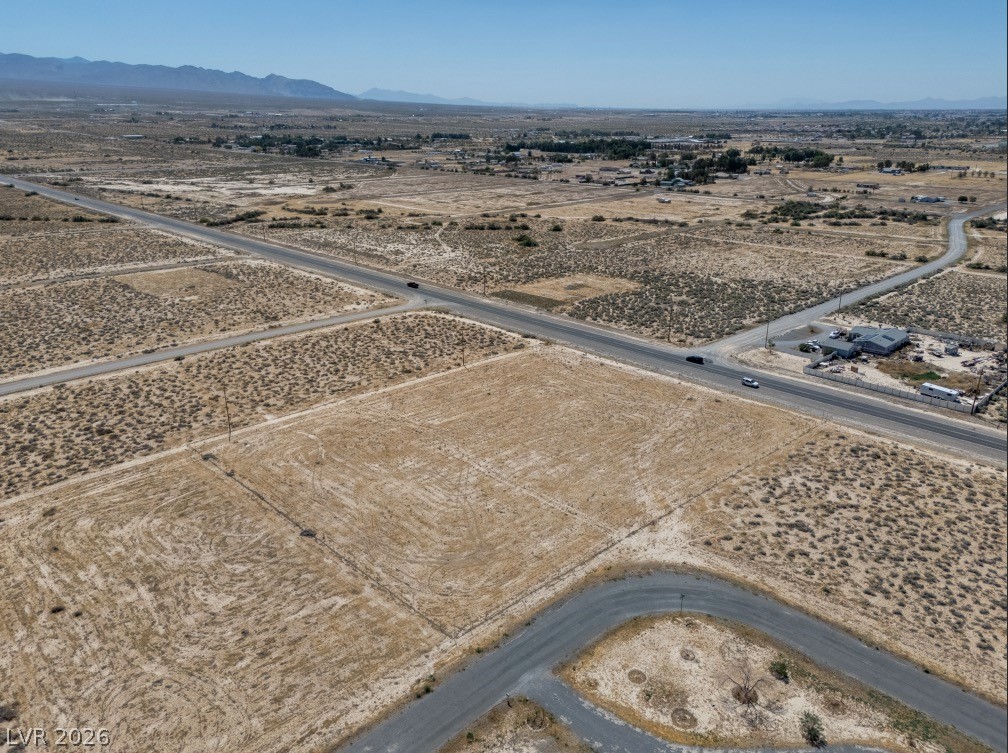Photo 6 of 12, 530 W Bell Vista Avenue