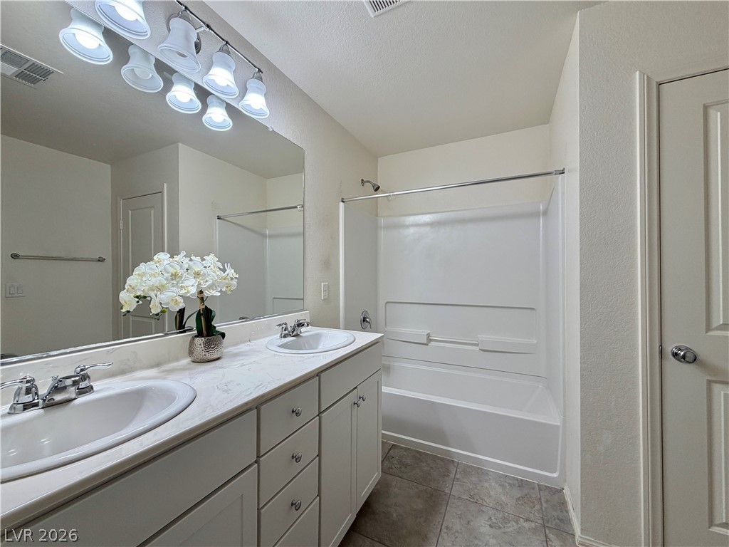 Photo 8 of 51, 9830 Colenso Court