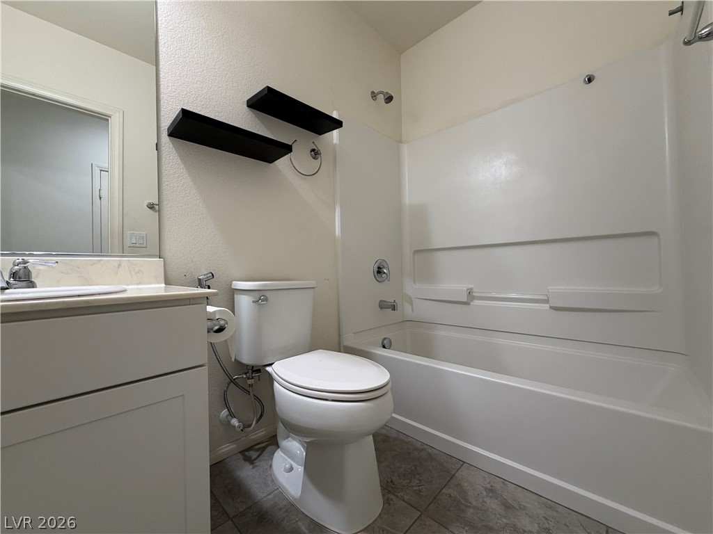 Photo 3 of 9830 Colenso Court