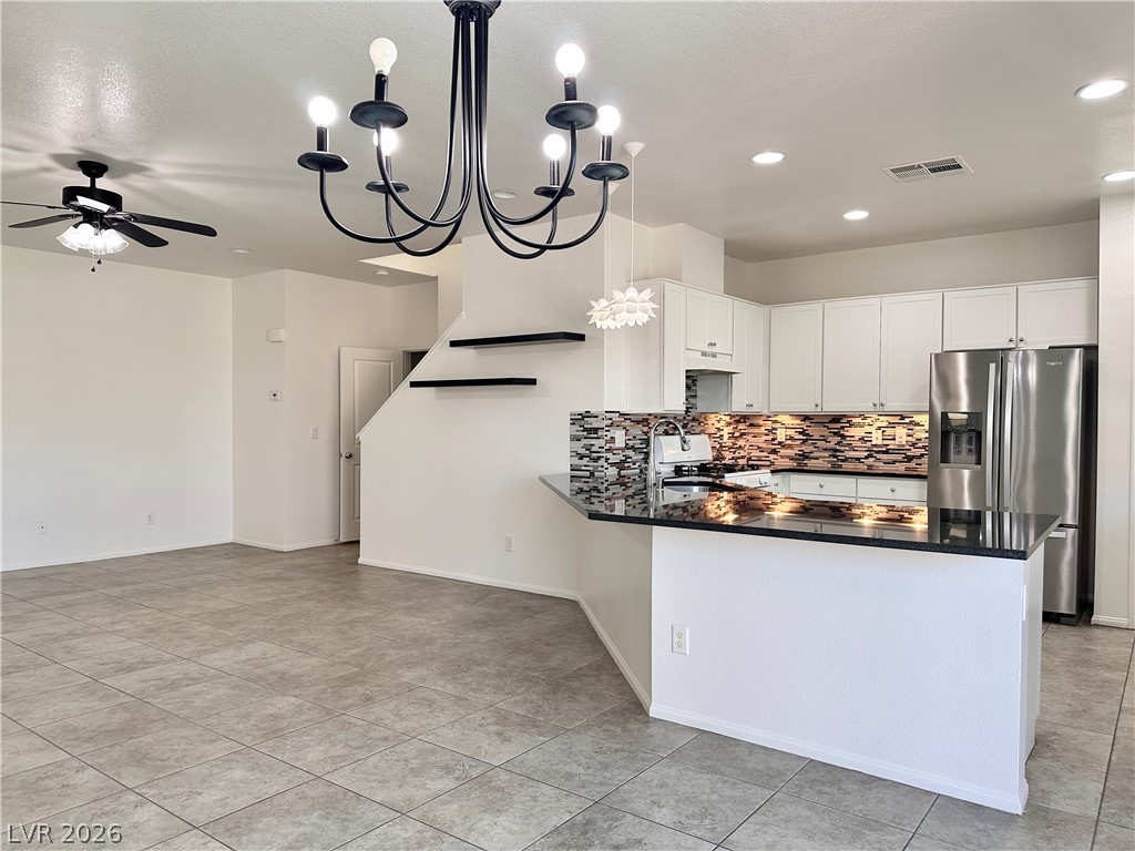 Photo 17 of 51, 9830 Colenso Court