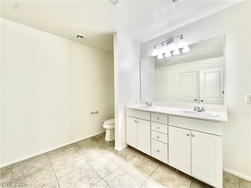 Photo 32 of 51, 9830 Colenso Court