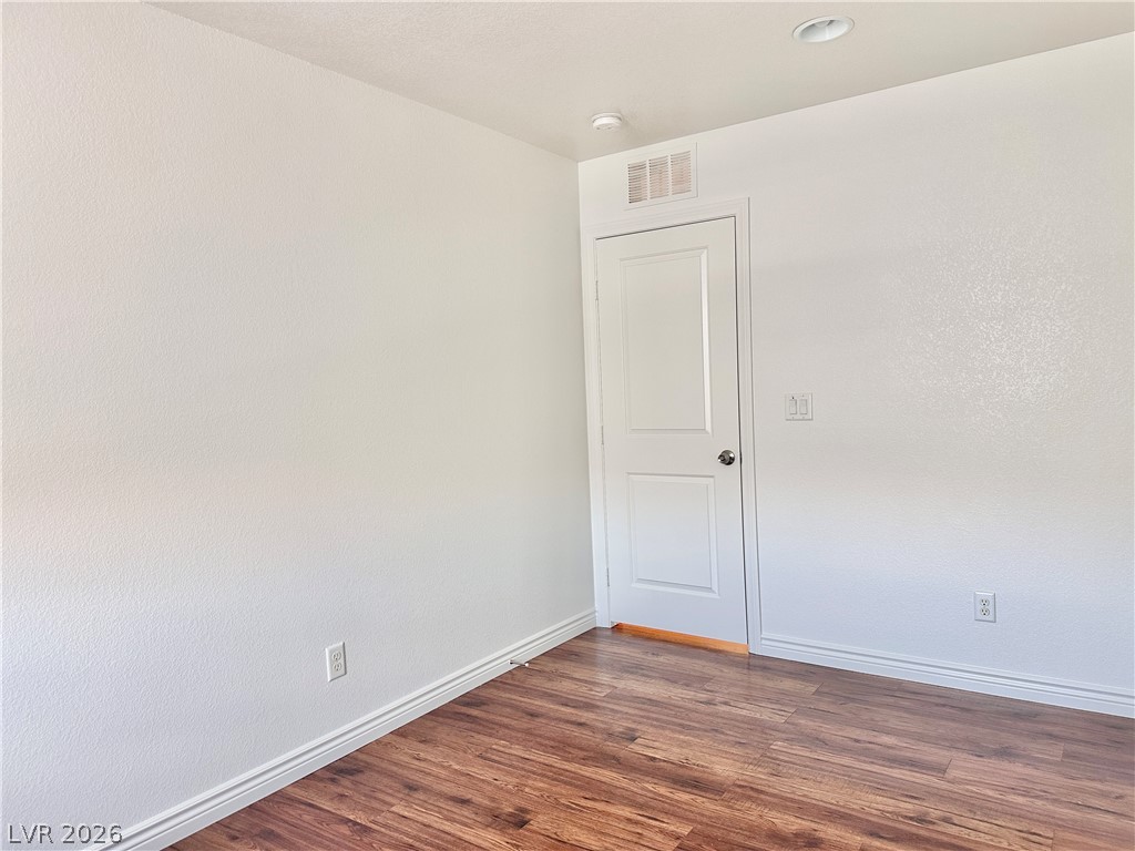 Photo 39 of 51, 9830 Colenso Court