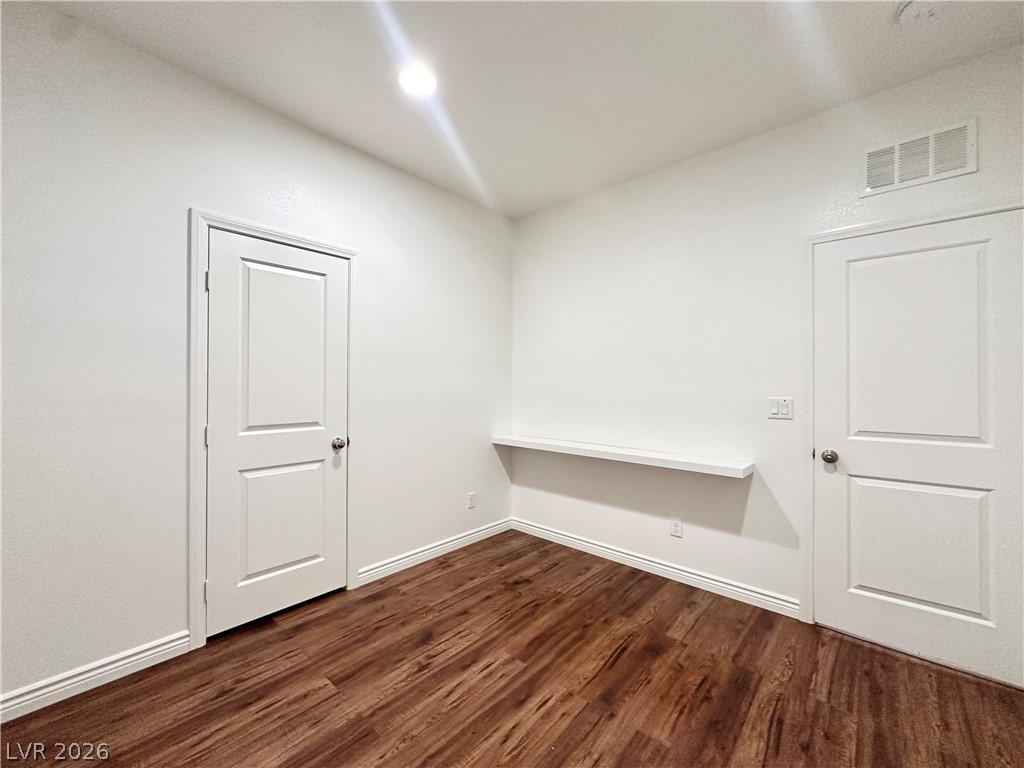 Photo 42 of 51, 9830 Colenso Court