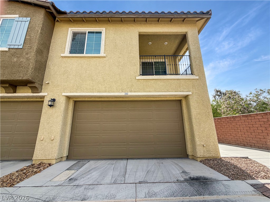 8457 Insignia Avenue #106, Las Vegas