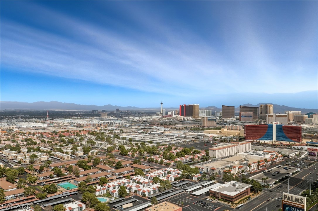 Photo 28 of 47, 4381 W Flamingo Road #23301