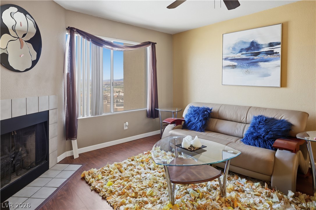 Photo 6 of 38, 2068 Mesquite Lane #301