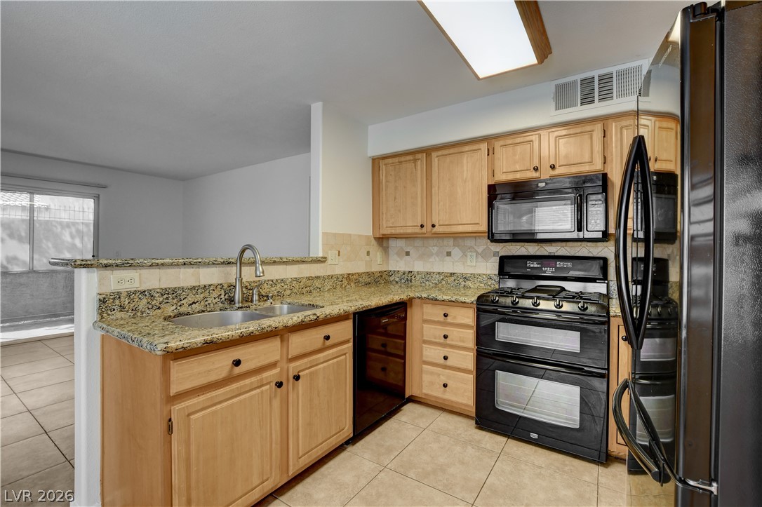 Photo 4 of 5710 E Tropicana Avenue #1172