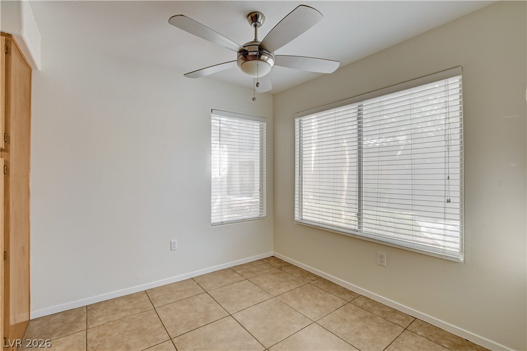 Photo 7 of 37, 5710 E Tropicana Avenue #1172