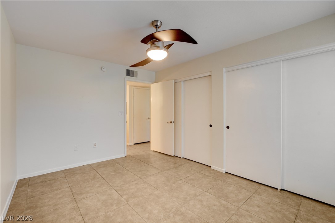Photo 18 of 37, 5710 E Tropicana Avenue #1172